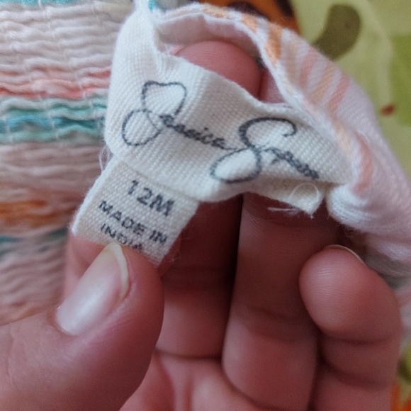 Bundle of two dresses 12 months - Picture 3 of 3